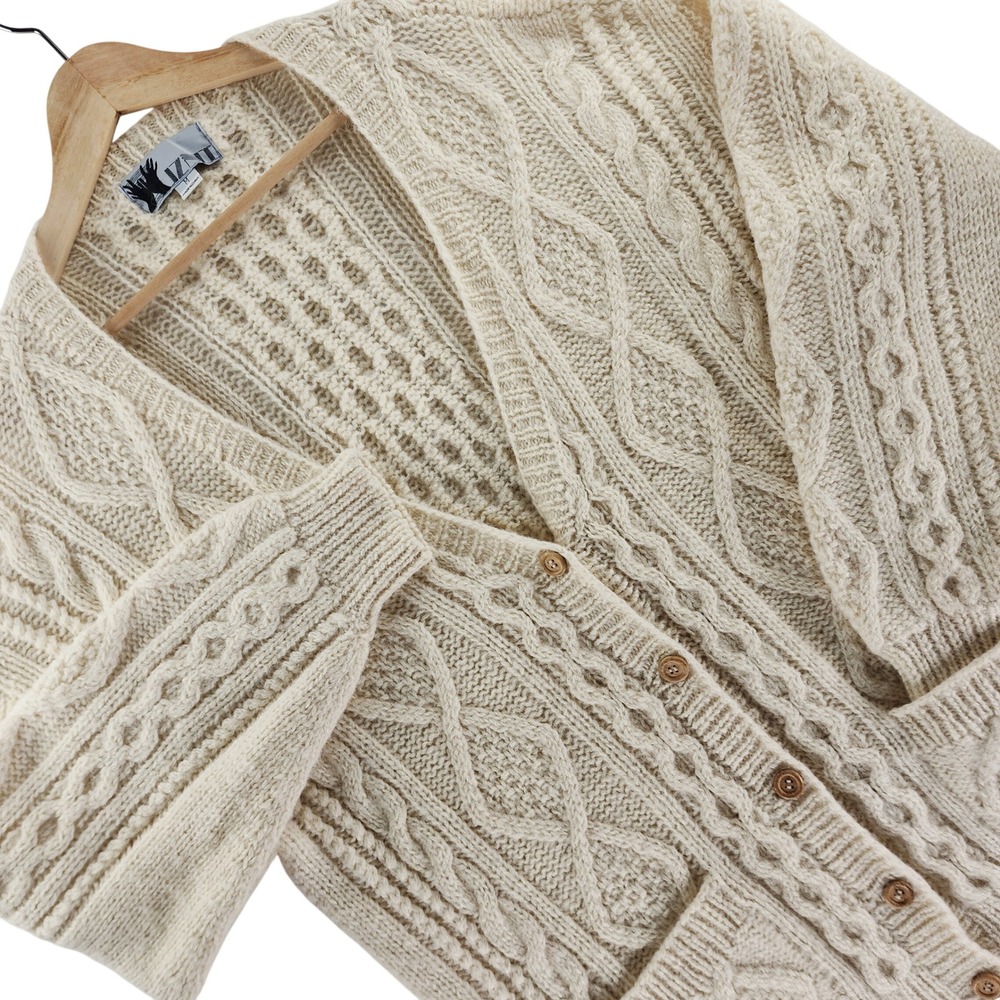 Wiznt Cardigan Womens M 100% Pure New Wool Cable Knit Aran Grandpa Cream